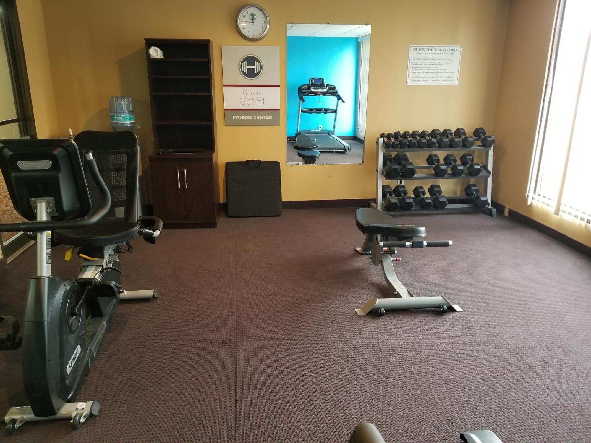 波科诺斯斯特劳兹堡罗德威套房酒店 特拉华沃特加普 外观 照片